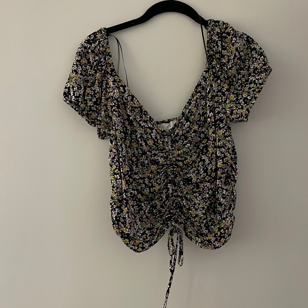 Cropped Floral shirt